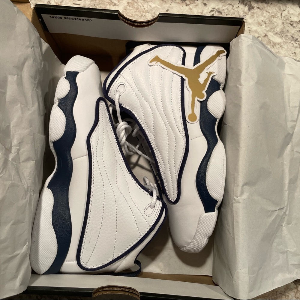 Jordan pro strong